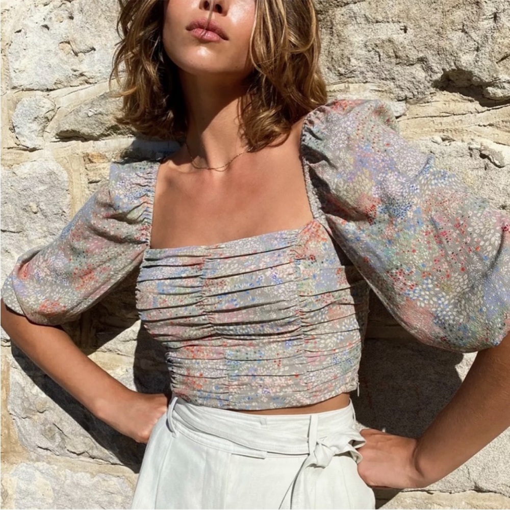 Aritzia Wilfred Lolita Blouse in Sage Frost/Multicolour